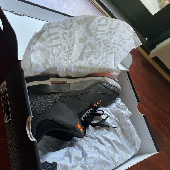 Jordan 3 - Picture 2 of 11